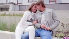 jaki wielki odbytowy tunel