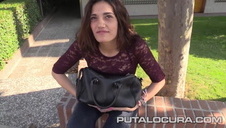 poszła biedroneczka do łóżeczka