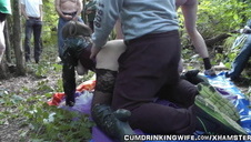 prezent pod choinką