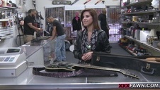 ruda ma słodką dziurkę