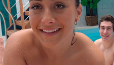 blondi z wielkim dupskiem lubi ostre rżnięcie