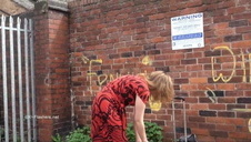 hardcorowa kobieta z pojemna cipą