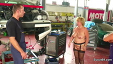 retro seks w mglisty dzień