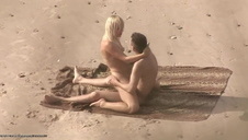 blondyna zapinana i ujeżdżana w siodle