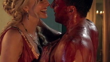 laska z fajnymi cyckami zbawia się z kutasami