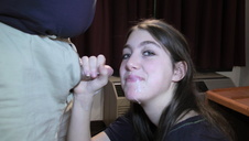 amatorskie zapinanie od tyłu