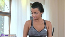 szeregowy musi stanąć na baczność