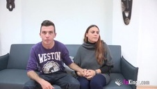 naturalna piękność znakomicie się masturbuje