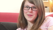 lubi jego miecz w swoje paszczy