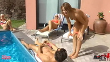 porządny seks z gorącą czeszką w trójkącie