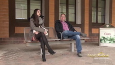 ma na sobie gorącą laseczkę