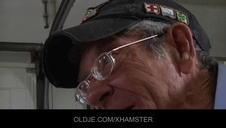 anal w gumie z seksowną corą