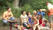 każdy każdego orgia na całego