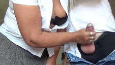 jest gotowa na ssanie i analne jebanie