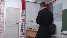 zasadził brunetce kutasa w dupsko