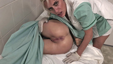 on sobie czytał a ona go namówiła na sex na stole w jadalni