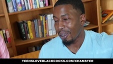 zaliczył jej nieogoloną azjatycką szparkę