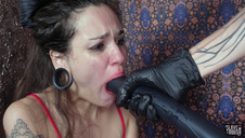 krągłe ciałko erotycznej latynoski