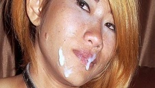 na łyżeczkę z wytatuowaną suczką