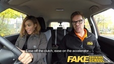 nia nacci i jej fajnie podskakujące piersi