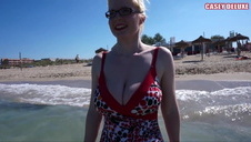 lesba liże jej wspaniałą muszelkę