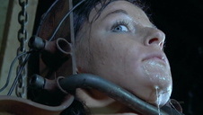 tak chce ją wydymać że wsadzi nawet w jej anal