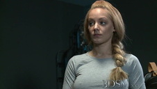 uwielbia walić ją od boku