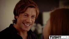 starszy pan posuwa gorące blondynki