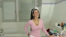 dziewczyna przy barze szybko zrobiła się bardzo mokra