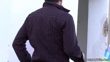 opalona z wielkimi cycami dobrze targa członka