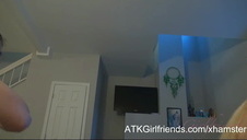 bzyka różową szparkę młodej blond laseczki