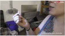 mała ślicznotka ma idealnie różową picz