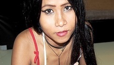 facet ugniata jej pośladki pov