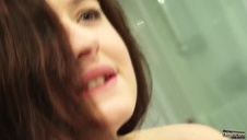 młoda lacha z obwiślakami idealnie robi lodzika