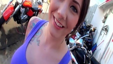 sucza ciągnie jak odkurzacz