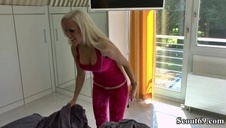 seksik w trójkącie z naturalnymi babkami