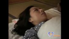 spuścił się na stopy lisy