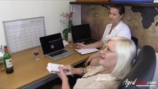 w domku na ulubionej kanapie