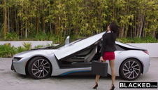 młoda i jej różowy wibrator