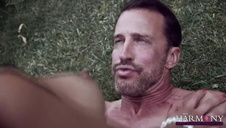 darmowe międzyrasowe porno z naoliwioną brunetką