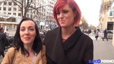 koleś liże zwieracz napalonej mamy