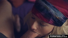 nastolatka na masażu erotycznym