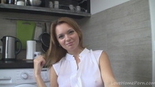 świetnie wygląda w naturalnym świetle