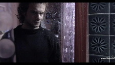 poderwał blondynkę przy sklepie