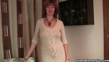 lalunia fajnie porusza nagą dupeczką