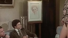 ona nieźle pcha się na kutasie