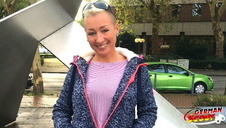 kowbojka lubi ujeżdżać konia