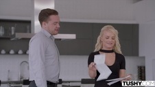 oblali ją całą olejkiem