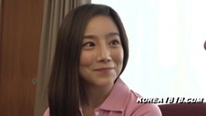 nie może okiełznać swoich emocji