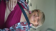 ruda laseczka lubi jego pałkę